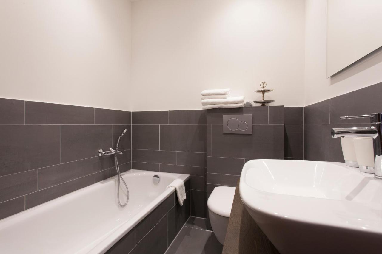 Hotel Angerland Garni Ratingen Extérieur photo