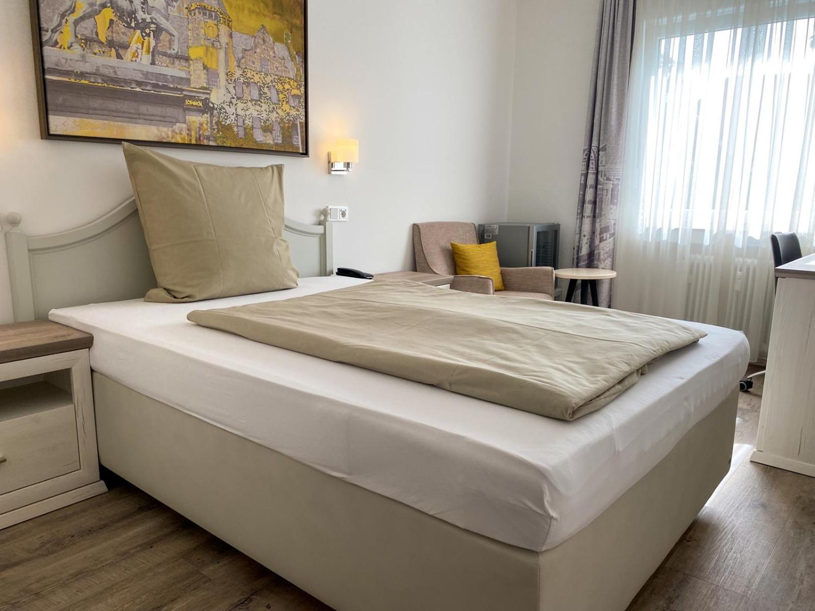 Hotel Angerland Garni Ratingen Extérieur photo